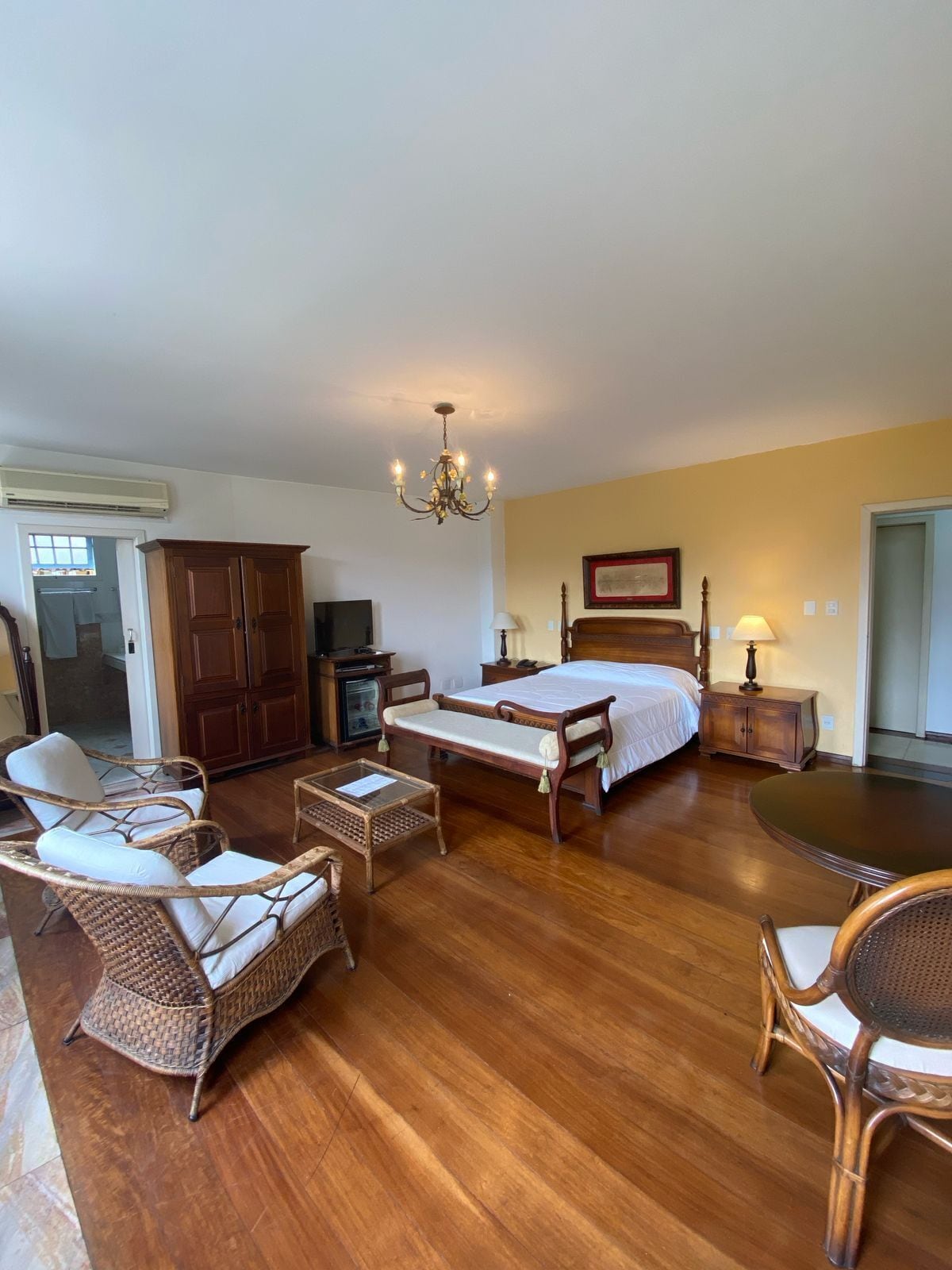 Quarto luxo | Frigobar, cofres nos quartos, individualmente decorados