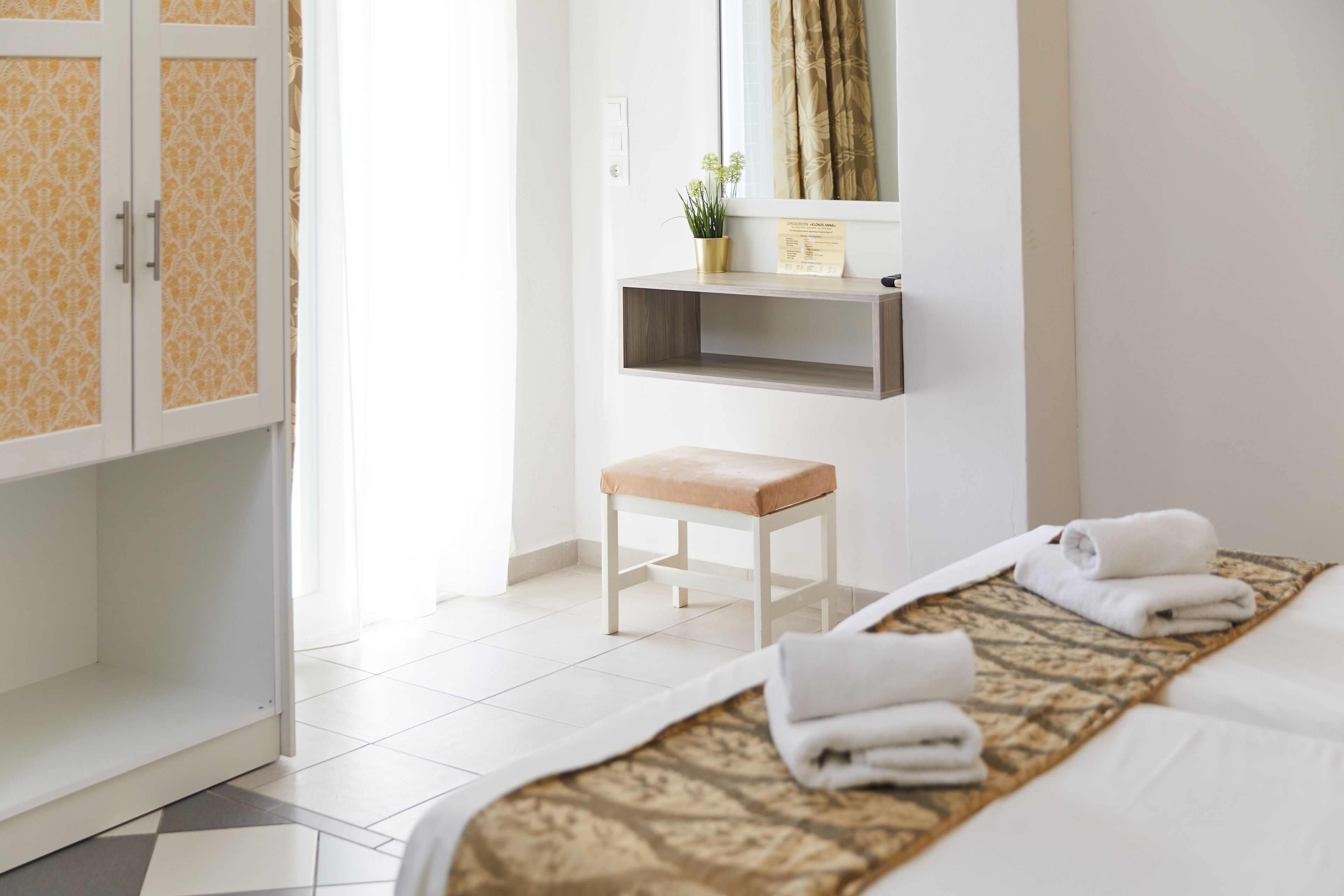 triple room | free cots/infant beds, free wifi