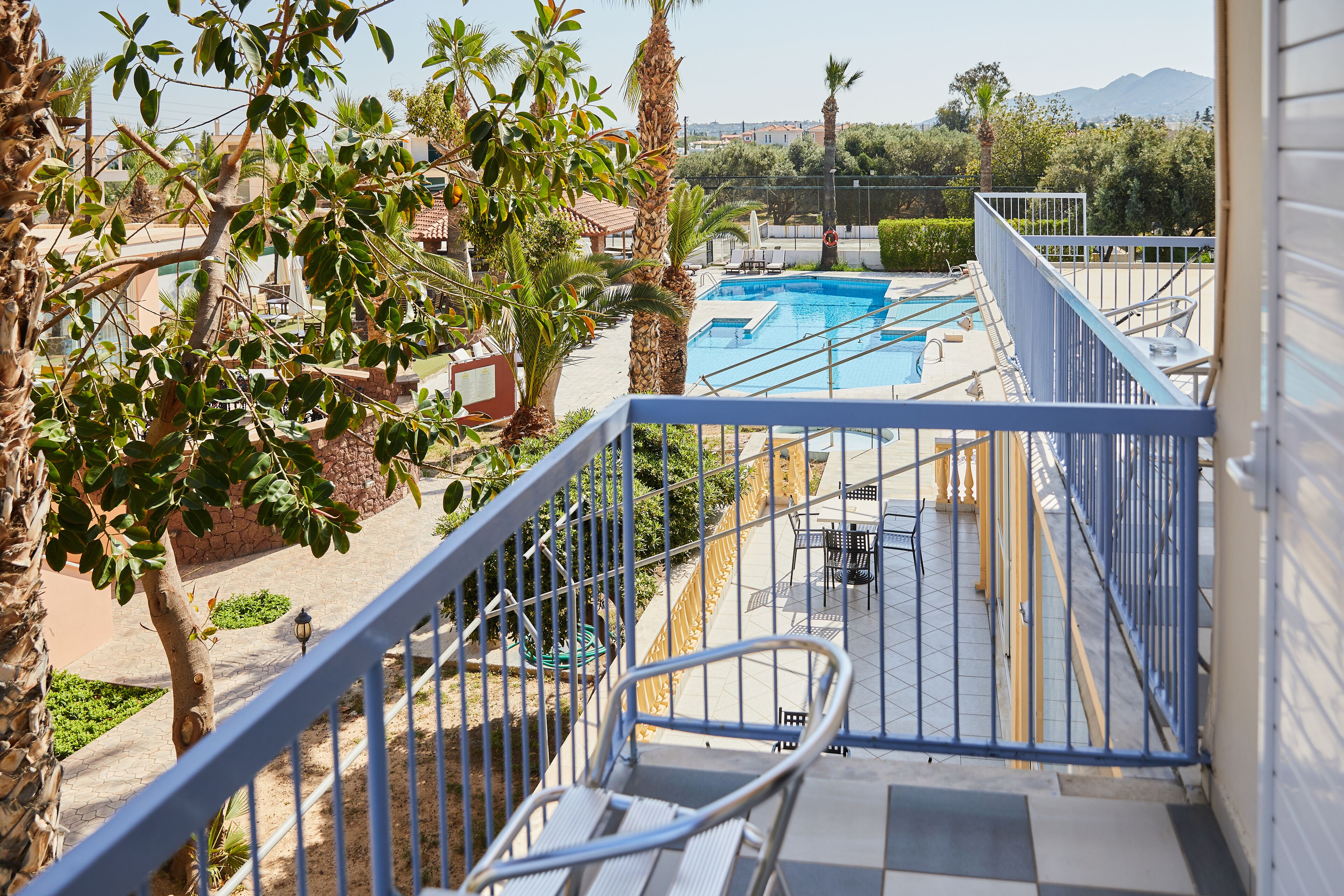 single room | balcony view