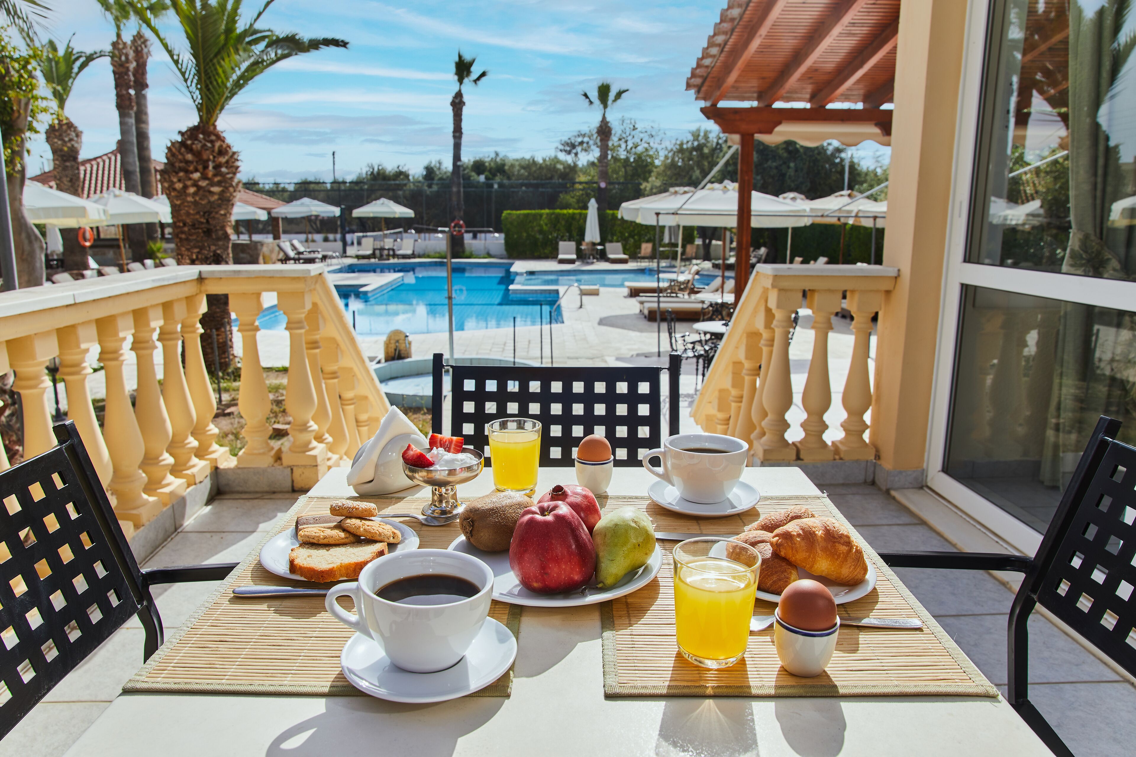Petit déjeuner servi en supplément
