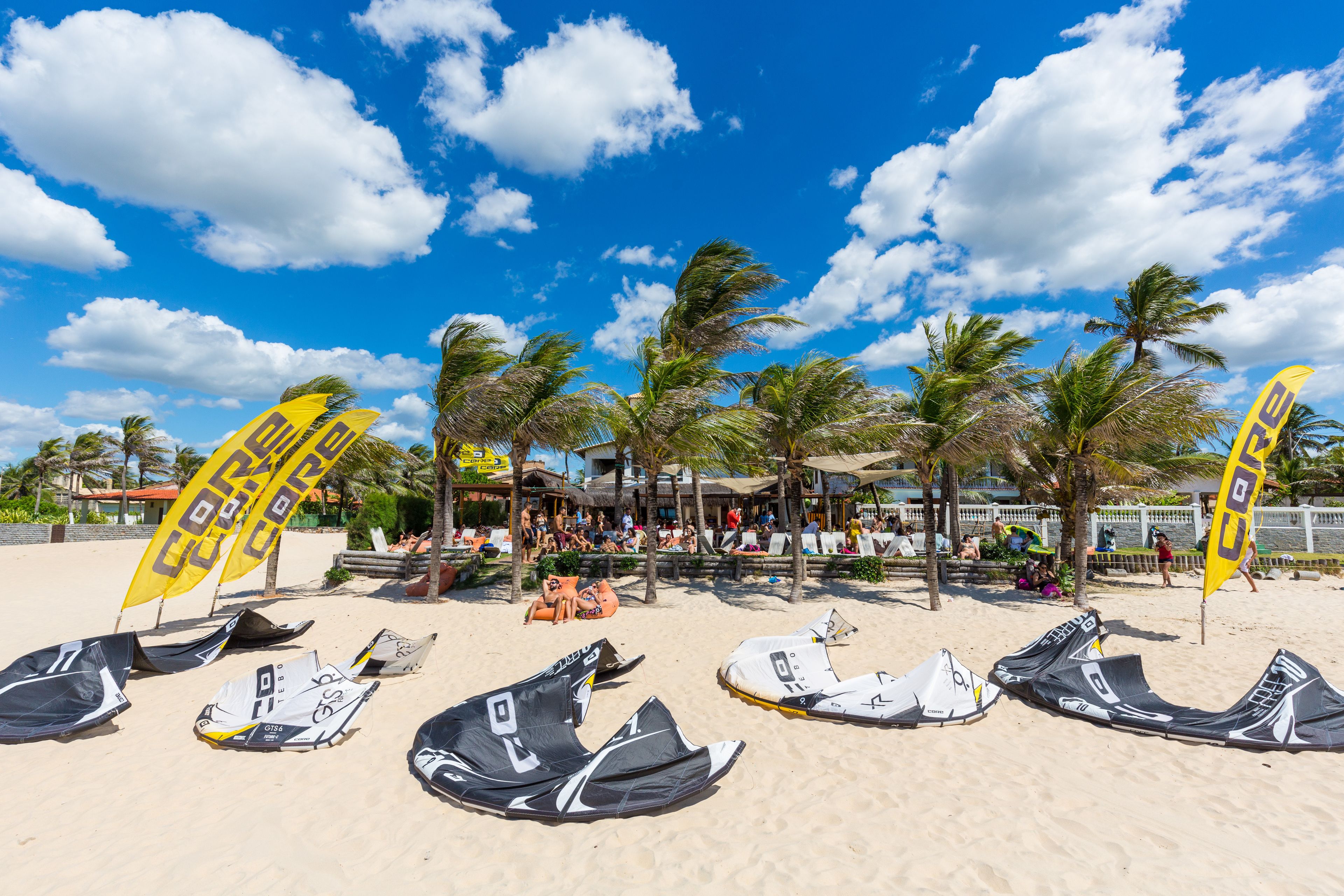 Am Strand, Windsurfen, Surfen/Bodyboarden