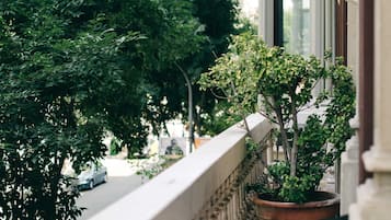 Double or Twin Room, Balcony, City View (Provenza) | View from room