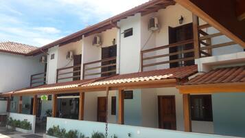 Bagian depan properti