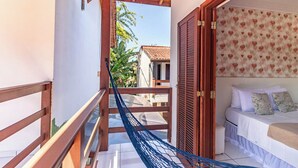 Superior Double Room | 1 bedroom, minibar, WiFi (free), bed sheets - Pousada Mar Azul (Paraty)