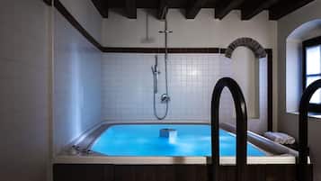 Combinazione doccia/vasca, vasca con acqua sorgiva, doccia idromassaggio