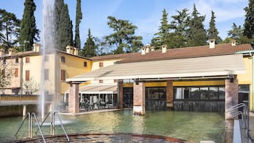 Piscina all'aperto