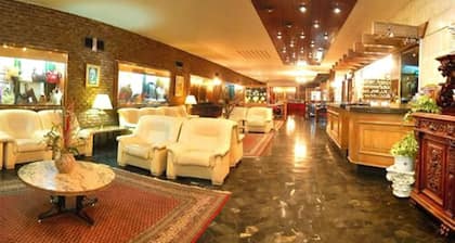 London Palace Hotel