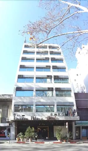 Façade de l’hébergement