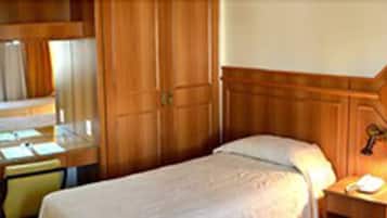 Coffres-forts dans les chambres, Wi-Fi gratuit, draps fournis
