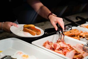 Petit déjeuner buffet compris tous les jours
