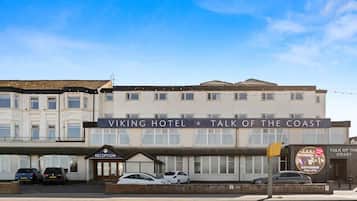 The Viking Hotel with a sign reading "Talk of the Coast".