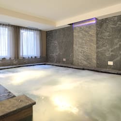 Sauna, Turkish bath/hammam, body treatments, facials, 2 treatment rooms