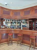 Bar (en la propiedad)