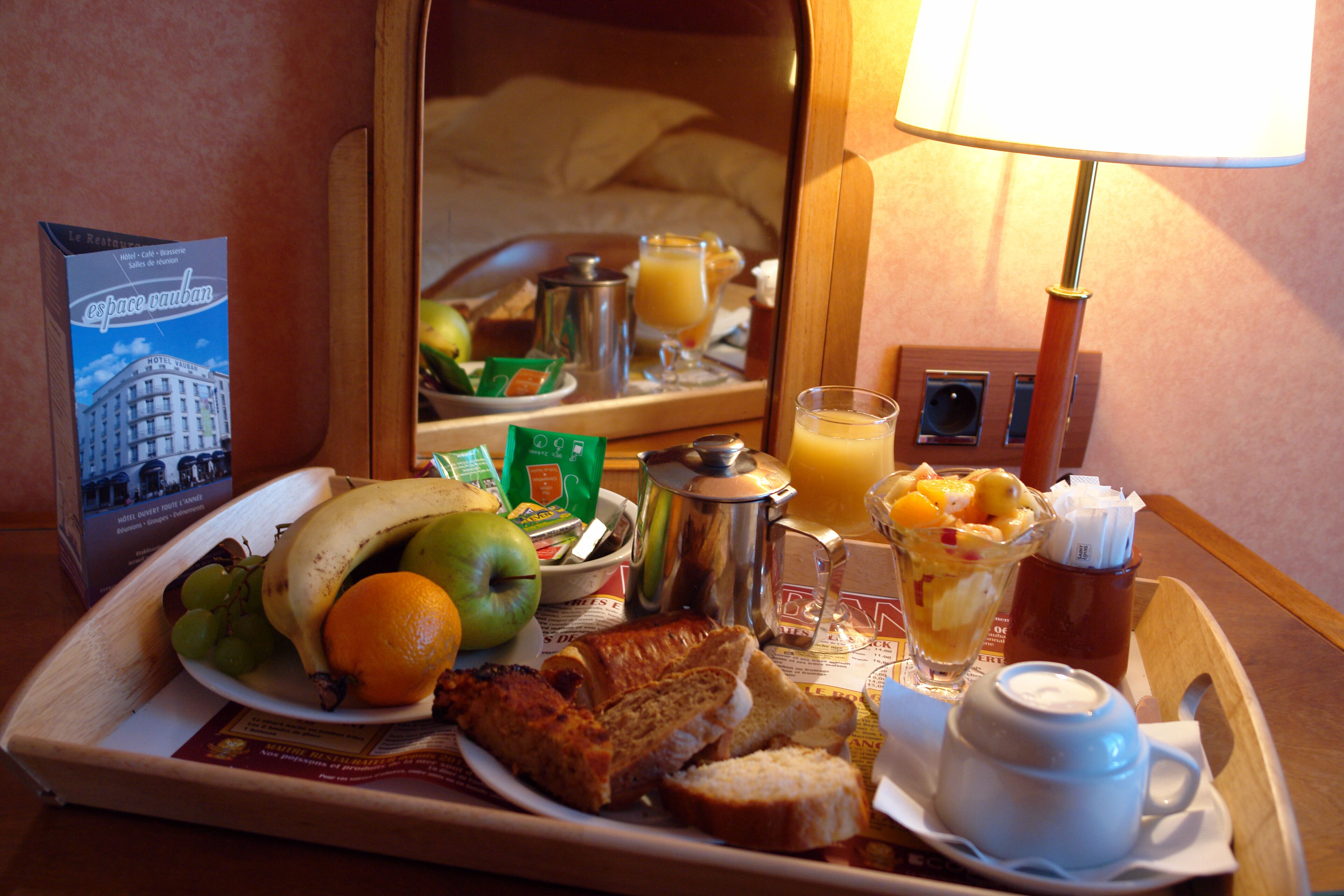 daily buffet breakfast for a fee