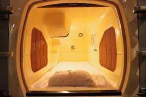 In-room safe, free WiFi, bed sheets