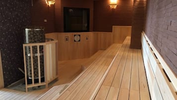 Sauna, hot springs/mineral springs, body treatments