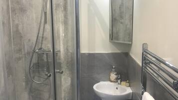 Dubbelrum - eget badrum ((Ground Floor)) | Badrum