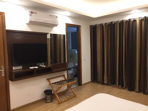 Ropa de cama de alta calidad, colchones con pillow-top, minibar y cunas 