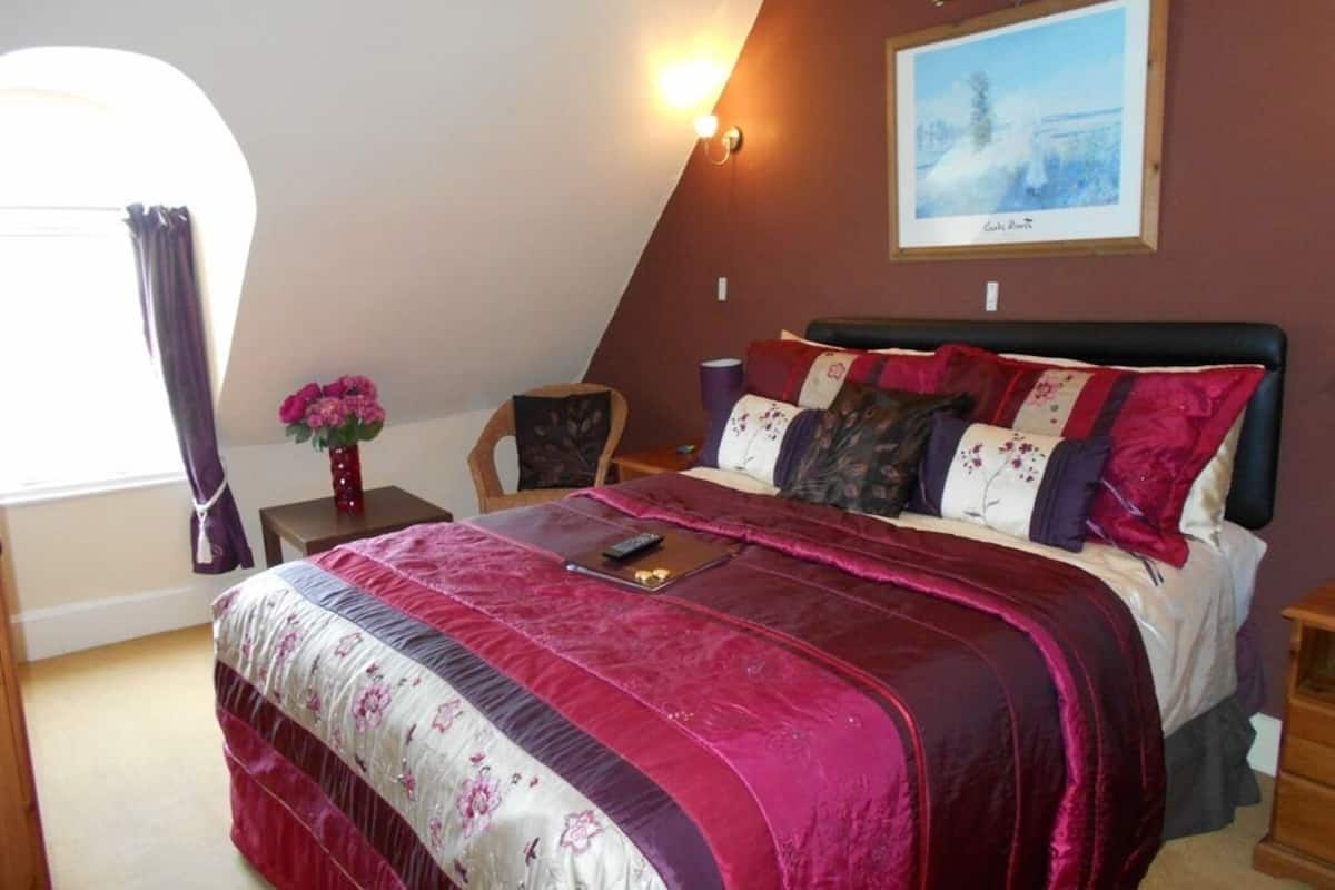 Superior kamer, 1 kingsize bed, en-suite badkamer | Gratis wifi