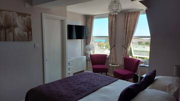 Habitación doble superior (Churston) | Escritorio, wifi gratis y ropa de cama