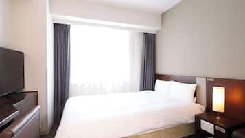 Premium bedding, down duvets, desk, laptop workspace