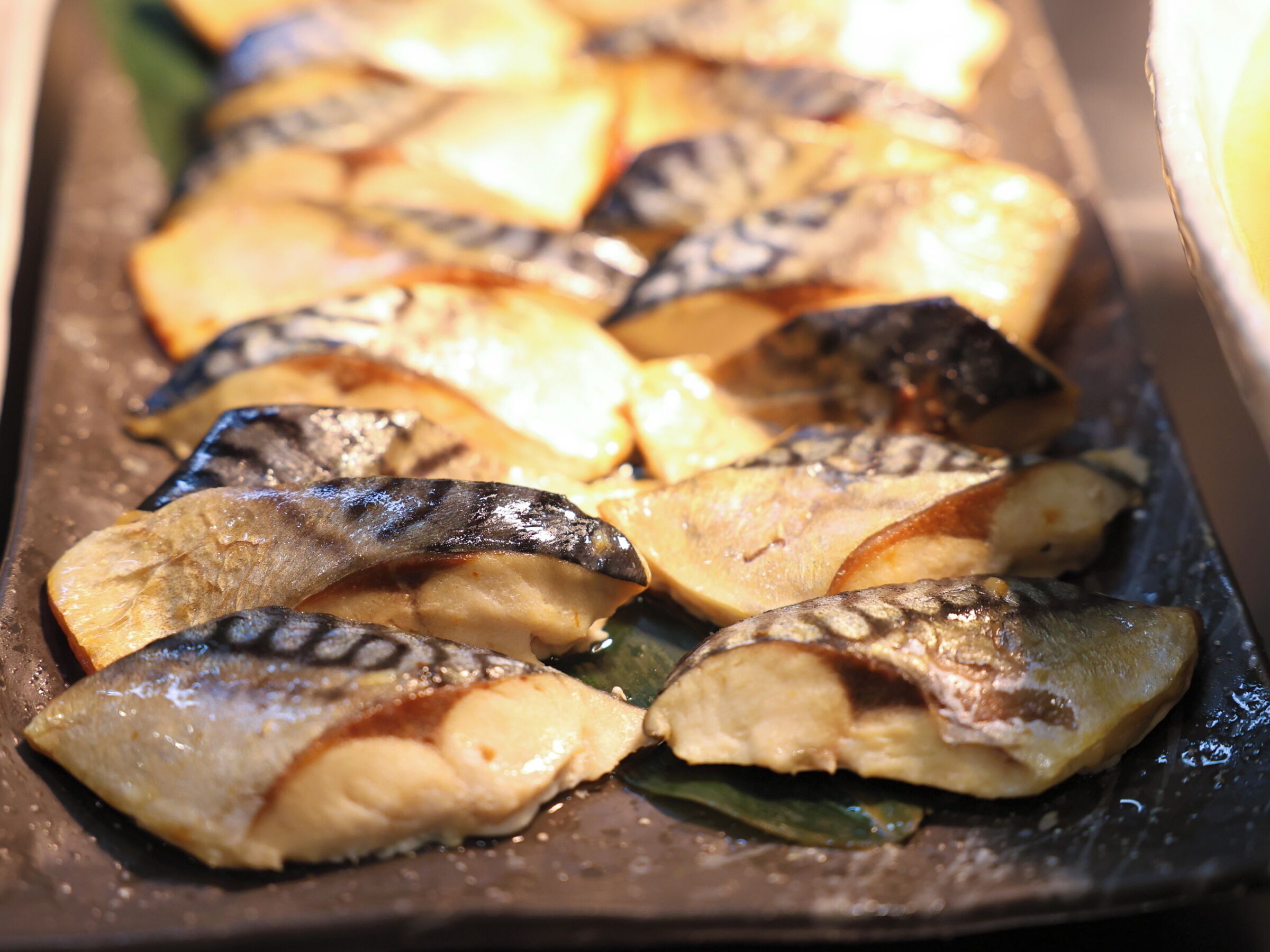 daily buffet breakfast (jpy 3000 per person)