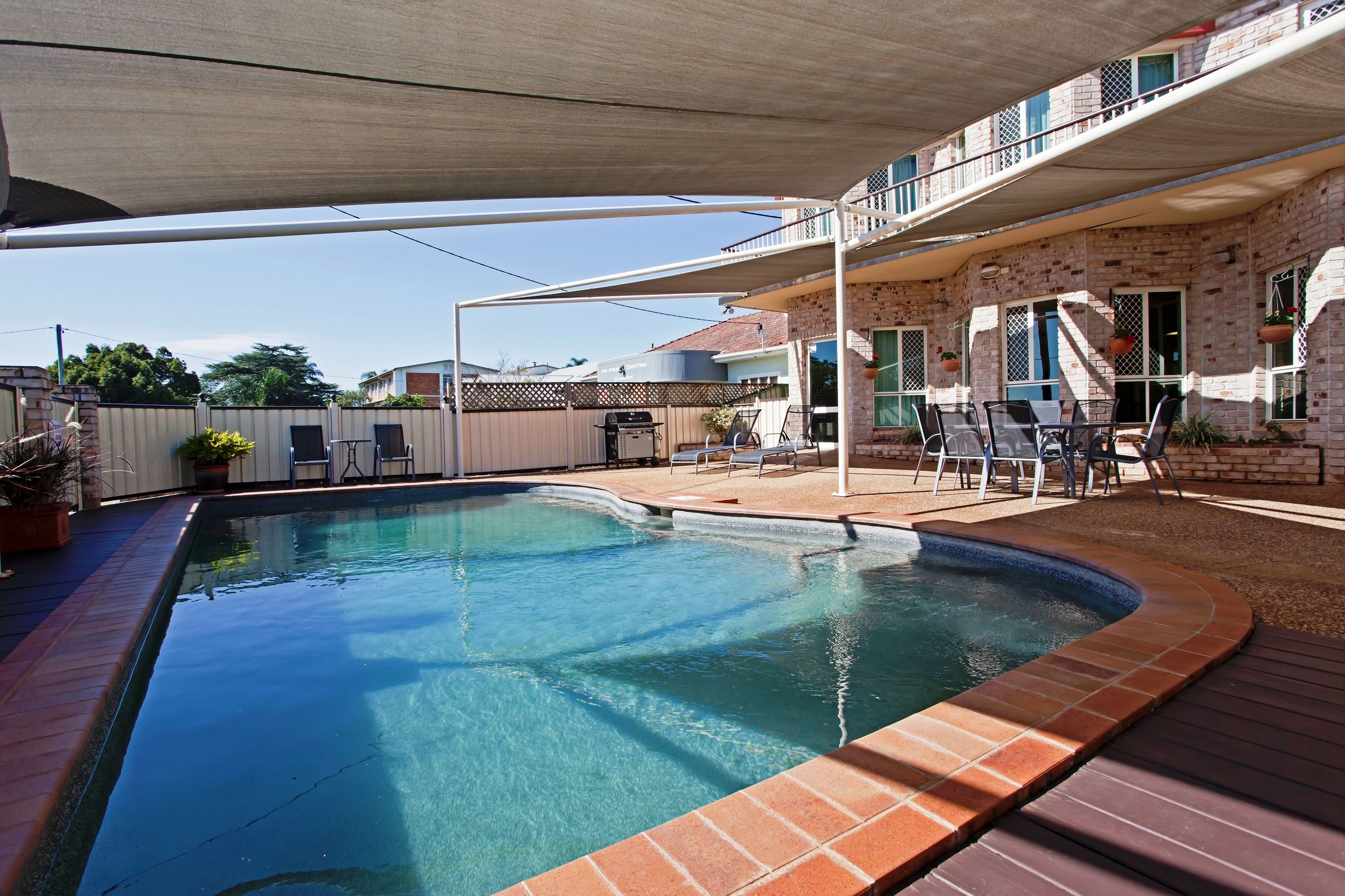 Outdoor pool, pool loungers