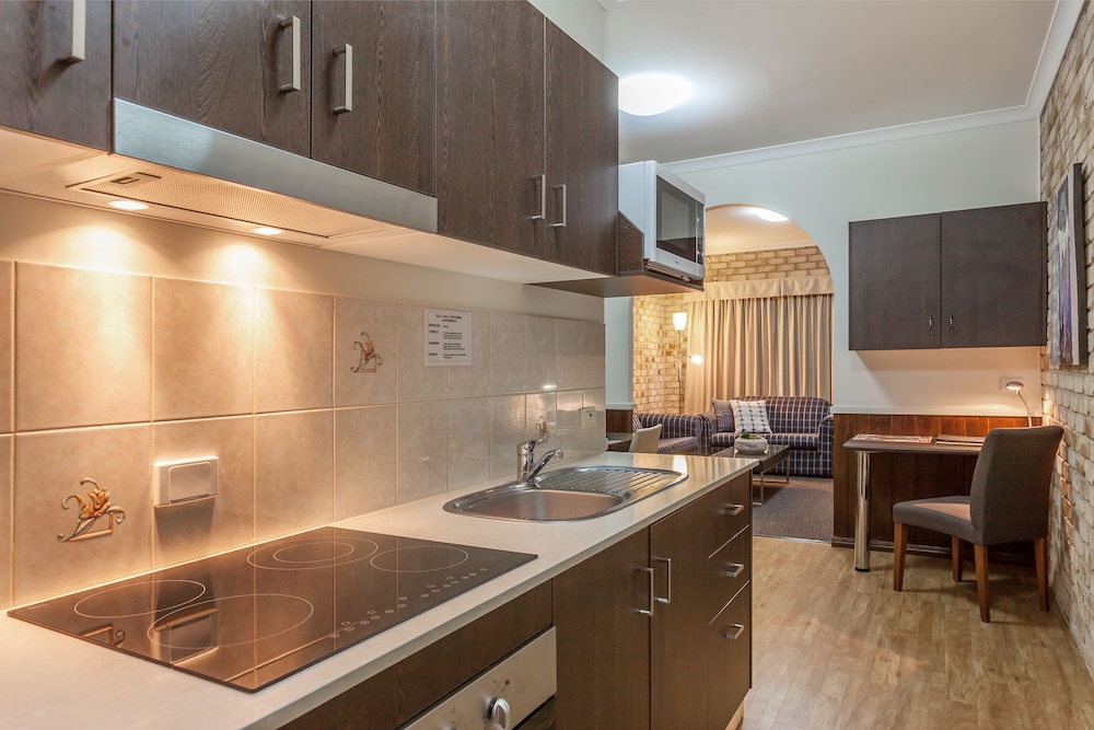 Highlander Motor Inn & Apartments Toowoomba by null