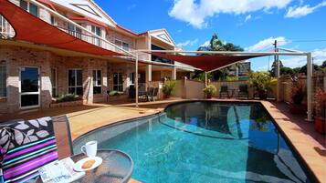 Outdoor pool, sun loungers