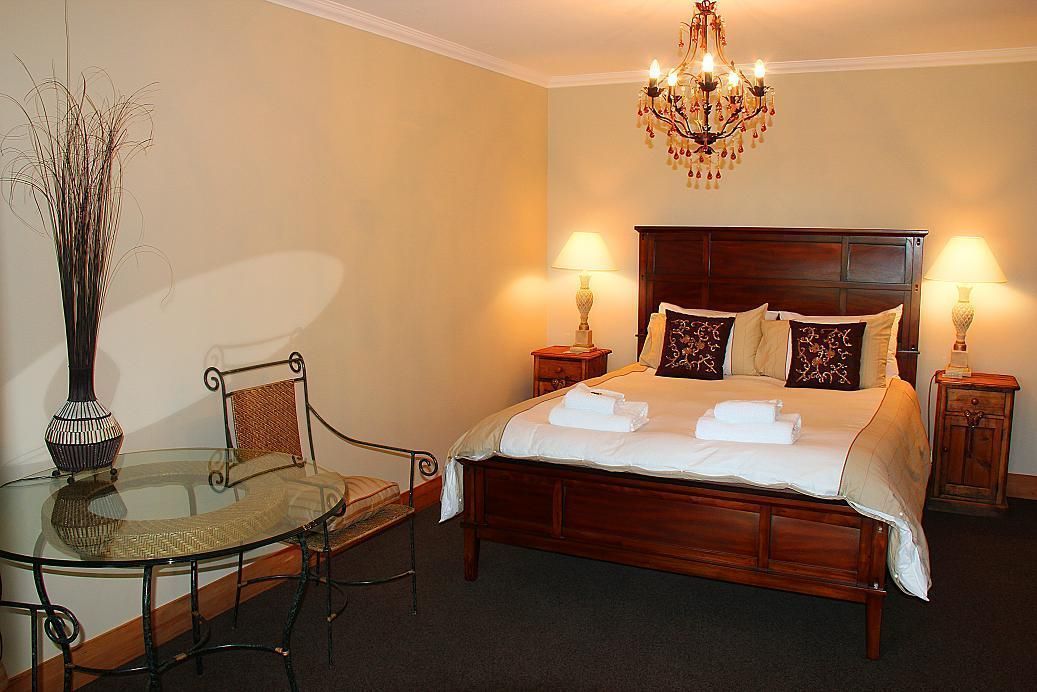 스위트 (Bali) | 이집트산 면 시트, 고급 침구, 오리/거위털 이불, 필로우탑 침대