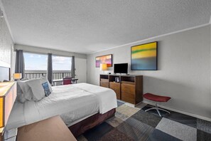 Basic Single Room, 1 King Bed