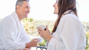 Superior Double Room, Balcony | Minibar, in-room safe, desk, laptop workspace