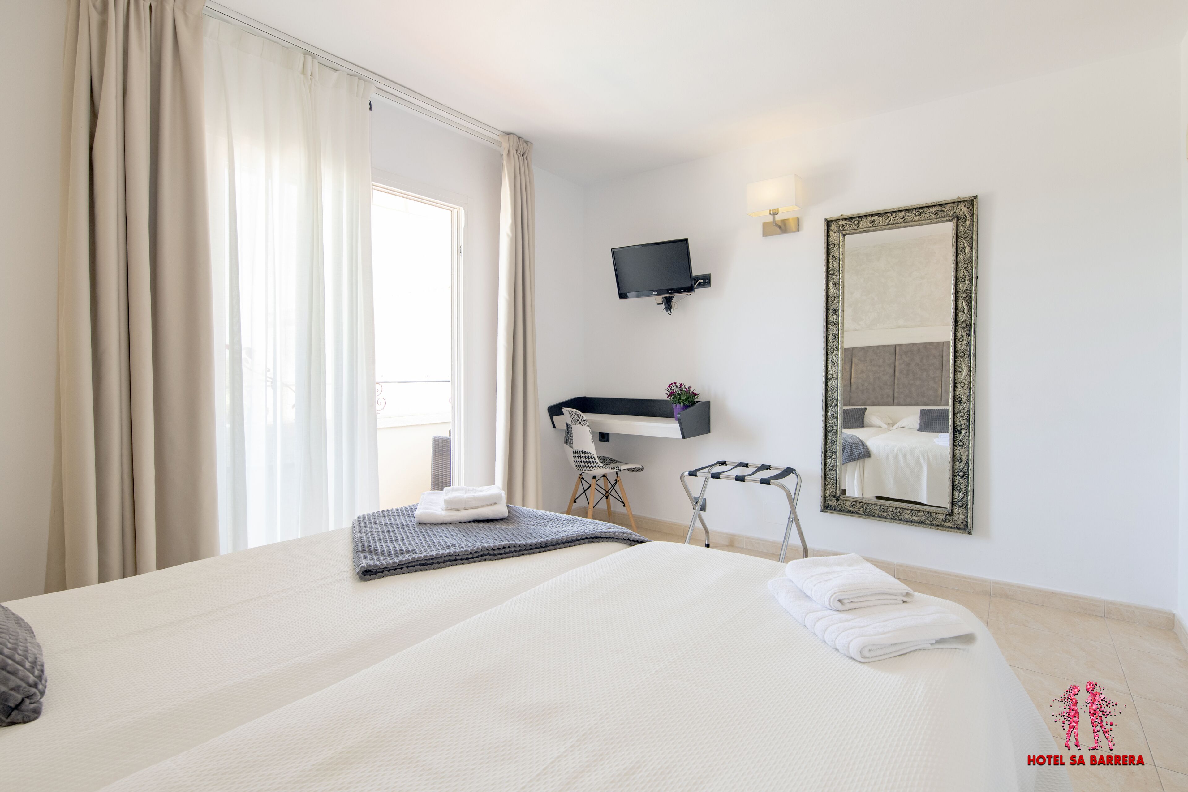 Foto - Hotel Sa Barrera - Adults Only