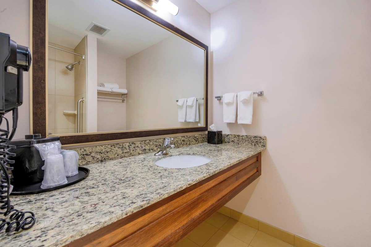 Hair dryer, towels
