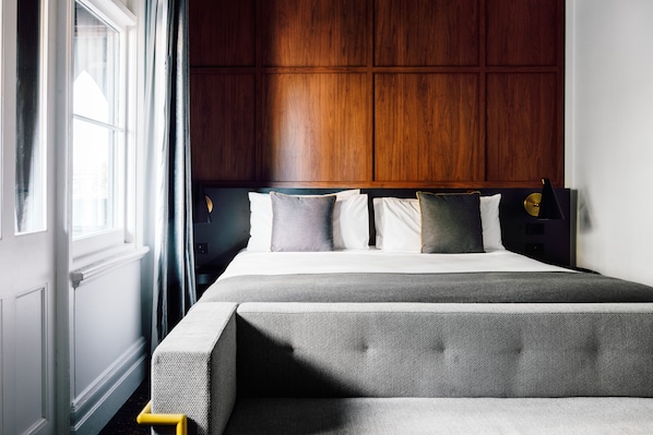 Superior Comfy Queen