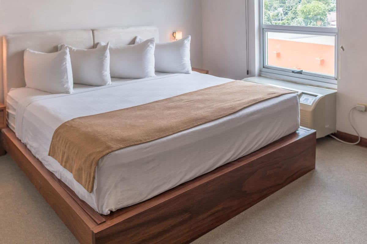 1 bedroom, premium bedding, in-room safe, desk