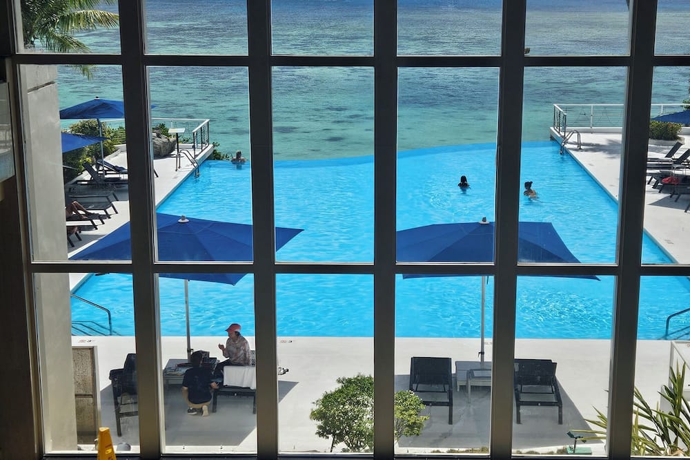 Guam Reef Hotel