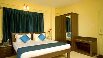 Superior Room (With A/C) | Premium bedding, desk, iron/ironing board, free WiFi