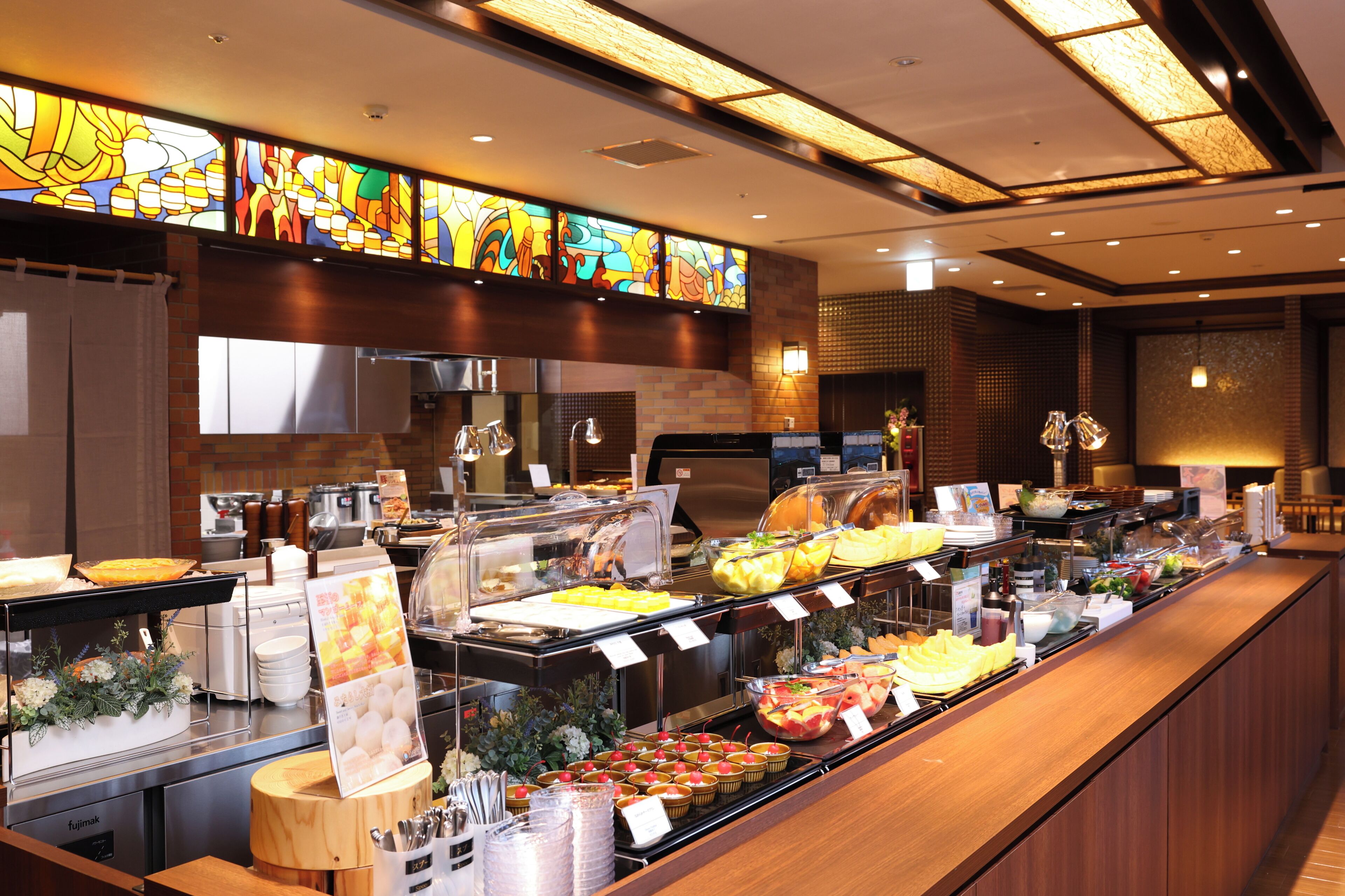Daily buffet breakfast for a fee