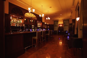 Bar lounge