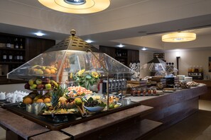 Petit déjeuner continental compris tous les jours