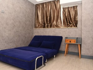 Televisión LCD de 32 pulgadas con canales por cable y televisión 