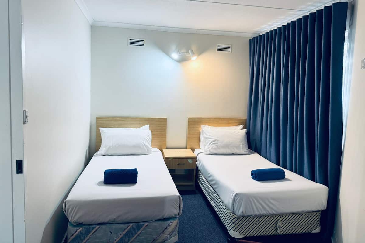 Chambre Quadruple Familiale, 1 chambre | 1 chambre, literie de qualité supérieure, surmatelas