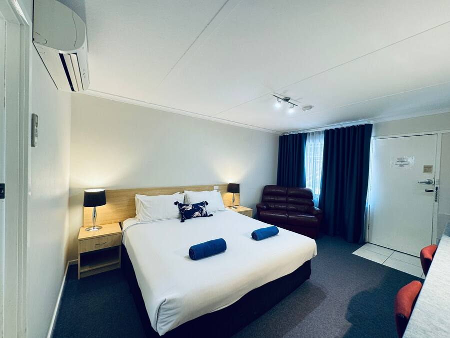 Room (Toorak) | 1 bedroom, premium bedding, pillowtop beds, individually decorated