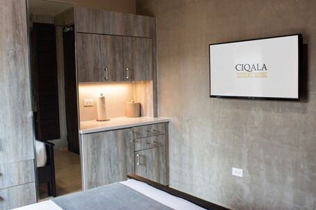 CIQALA Luxury Suites - Image 100