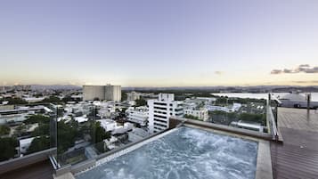 Outdoor pool, open 7:00 AM to 7:00 PM, pool umbrellas, sun loungers