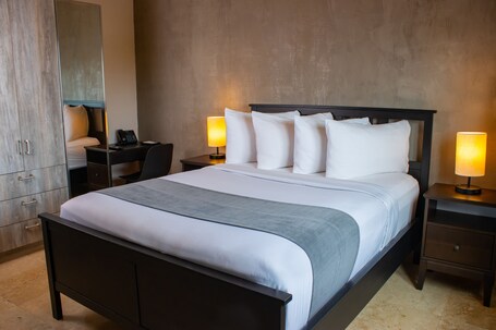 CIQALA Luxury Suites - Image 81