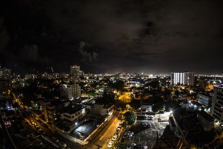 CIQALA Luxury Suites - Image 12