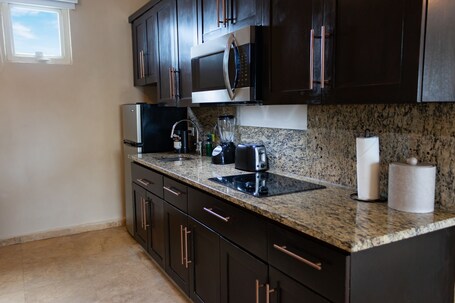 CIQALA Luxury Suites - Image 37