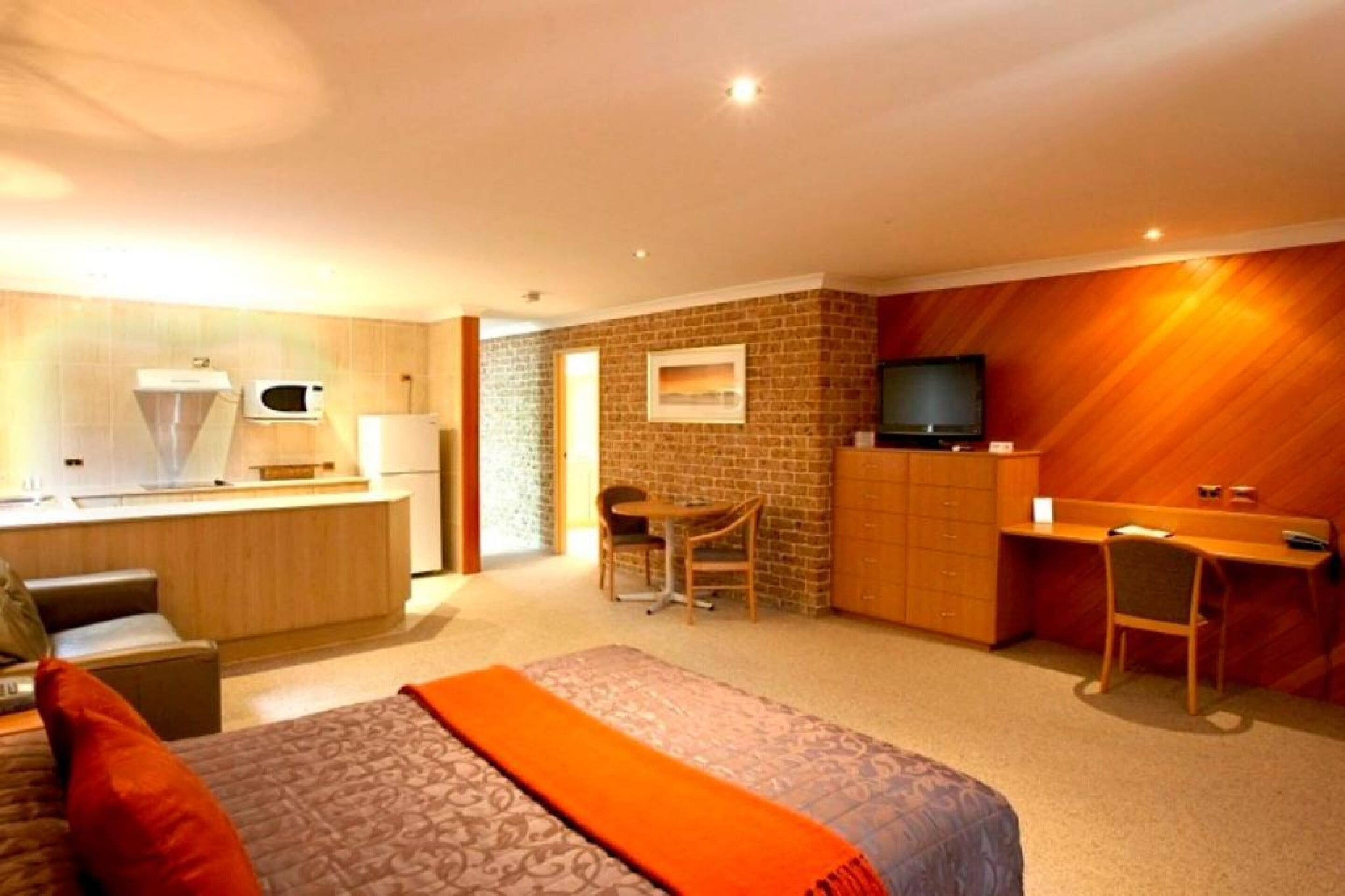 Photo - The Hermitage Motel - Campbelltown